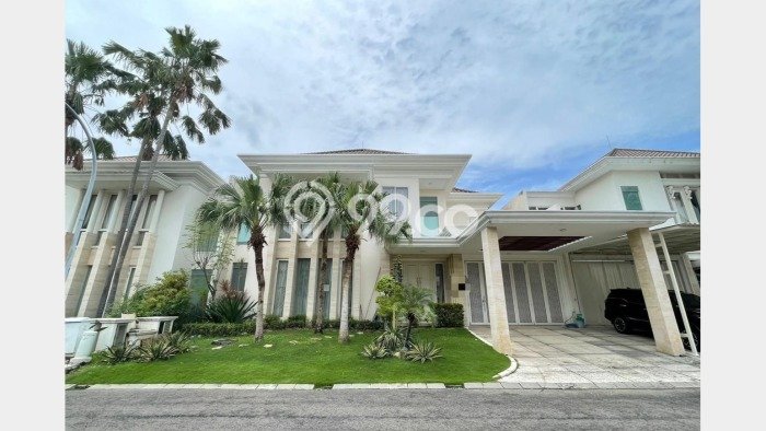 Rumah Elit Modern Siap Huni di Pakuwon Indah Surabaya Rumah Elit Modern Siap Huni di Pakuwon Indah Surabaya