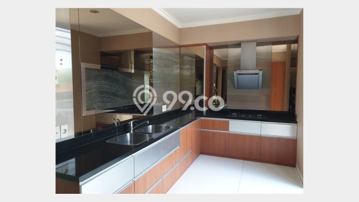Hunian Mewah Siap Huni LT 264m2 di Dukuh Pakis, Surabaya Hunian Mewah Siap Huni LT 264m2 di Dukuh Pakis, Surabaya
