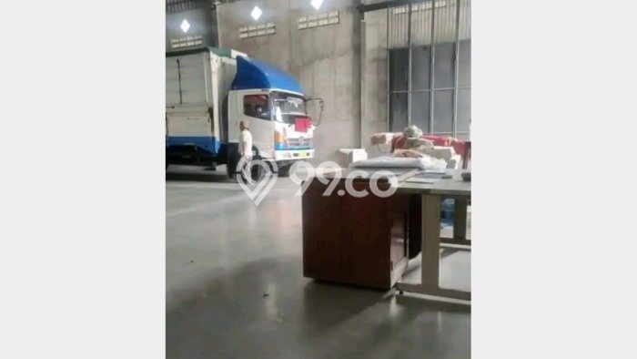 Unit Gudang Disewa Lokasi Klaten Selatan, Klaten Spesifikasi Luas Bangunan 5000m2 Unit Gudang Disewa Lokasi Klaten Selatan, Klaten Spesifikasi Luas Bangunan 5000m2