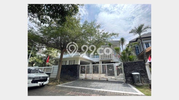 Dijual Rumah Premium dengan Fasilitas Sekitar Lengkap di Dukuh Pakis, Surabaya Dijual Rumah Premium dengan Fasilitas Sekitar Lengkap di Dukuh Pakis, Surabaya