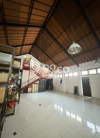 Dijual! Ruko di Panjer Denpasar LT 250m2 / LB 200m2 Kawasan Strategis Dijual! Ruko di Panjer Denpasar LT 250m2 / LB 200m2 Kawasan Strategis