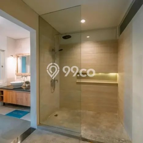 Vila Terawat di , Luas 400m2m², Lingkungan Tenang dan aman Vila Terawat di , Luas 400m2m², Lingkungan Tenang dan aman