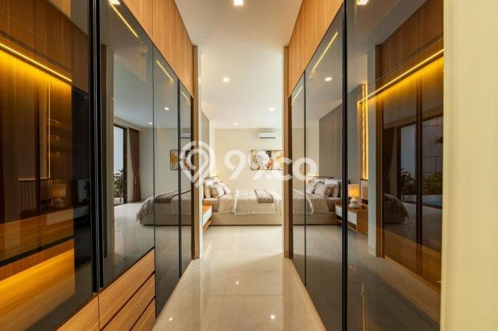Vila Nyaman Kawasan , Luas 200m2m², Pemandangan Indah sekitar Vila Nyaman Kawasan , Luas 200m2m², Pemandangan Indah sekitar