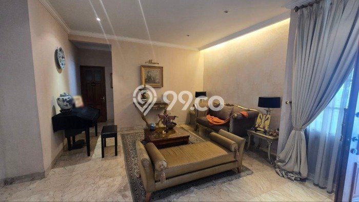 For Sale! Luxury House LT 351m2 Desain Elegan di Senopati For Sale! Luxury House LT 351m2 Desain Elegan di Senopati
