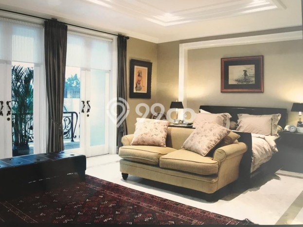 Hunian Mewah LB 700m2 Siap Huni Desain Elegan di Senopati, Jakarta Selatan Hunian Mewah LB 700m2 Siap Huni Desain Elegan di Senopati, Jakarta Selatan