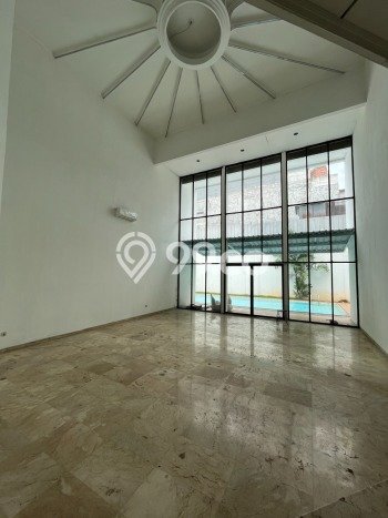 Jual Rumah Luas Megah Dengan View Cantik di Kemang, Jakarta Selatan Jual Rumah Luas Megah Dengan View Cantik di Kemang, Jakarta Selatan