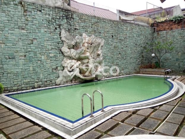Hunian Mewah LB 484m2 Siap Pakai Desain Elegan di Pondok Indah, Jakarta Selatan Hunian Mewah LB 484m2 Siap Pakai Desain Elegan di Pondok Indah, Jakarta Selatan
