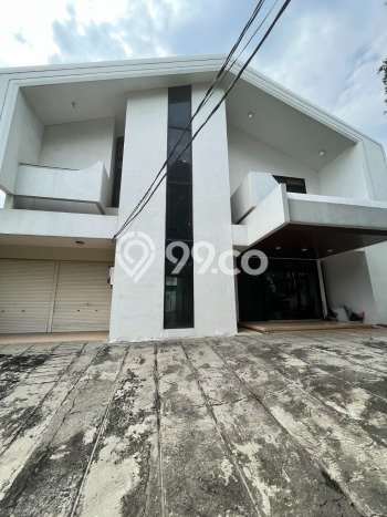 Jual Rumah Luas Megah Dengan View Cantik di Kemang, Jakarta Selatan Jual Rumah Luas Megah Dengan View Cantik di Kemang, Jakarta Selatan