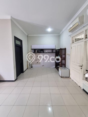 Disewakan Cepat Rumah Kondisi Bagus di Kawasan Waru, Sidoarjo Disewakan Cepat Rumah Kondisi Bagus di Kawasan Waru, Sidoarjo