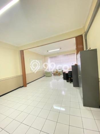 Ruko Dijual di Prime Area Surabaya Luas 198m2 Ruko Dijual di Prime Area Surabaya Luas 198m2