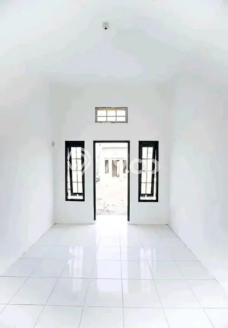 Hunian Strategis 2 KT LB 30m2 Kondisi Bagus di Cirebon Barat Hunian Strategis 2 KT LB 30m2 Kondisi Bagus di Cirebon Barat