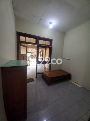 Jarang Ada! Rumah Kontrakan 4 Kamar Bagus Siap Huni Salatiga Jarang Ada! Rumah Kontrakan 4 Kamar Bagus Siap Huni Salatiga