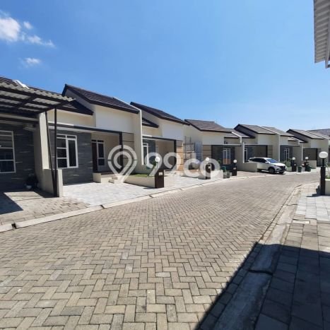 Rumah Strategis Minimalis Lb 50m2 di Tembalang, Semarang Rumah Strategis Minimalis Lb 50m2 di Tembalang, Semarang