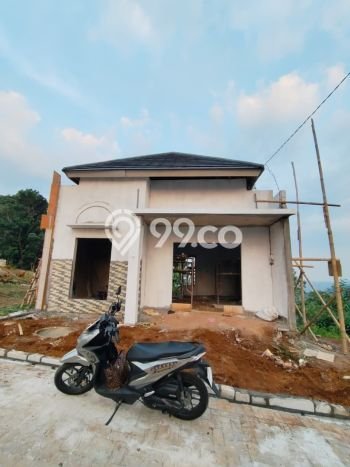 Jual Rumah Favorit Siap Huni LB 120m2 di Banyumanik, Semarang Jual Rumah Favorit Siap Huni LB 120m2 di Banyumanik, Semarang