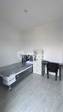 Kost Dijual Lokasi Gunung Pati, Semarang, Spesifikasi 8 Kamar Tidur dan Luas 120m2 Kost Dijual Lokasi Gunung Pati, Semarang, Spesifikasi 8 Kamar Tidur dan Luas 120m2