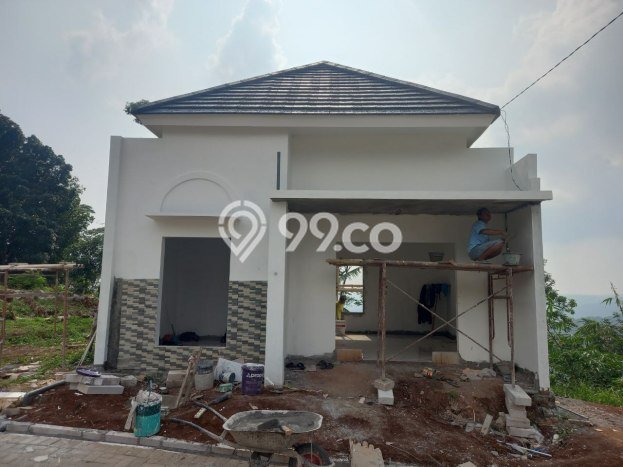 Jual Rumah Favorit Siap Huni LB 120m2 di Banyumanik, Semarang Jual Rumah Favorit Siap Huni LB 120m2 di Banyumanik, Semarang