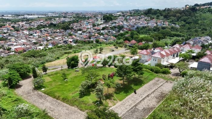 Jual Rumah Eksklusif 3 KT di Kedungmundu, Semarang Jual Rumah Eksklusif 3 KT di Kedungmundu, Semarang