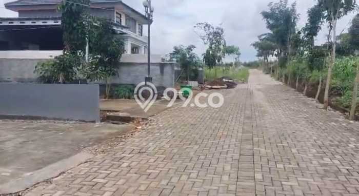 Lahan untuk Dijual di Mijen Semarang Luas 120m2 Lahan untuk Dijual di Mijen Semarang Luas 120m2