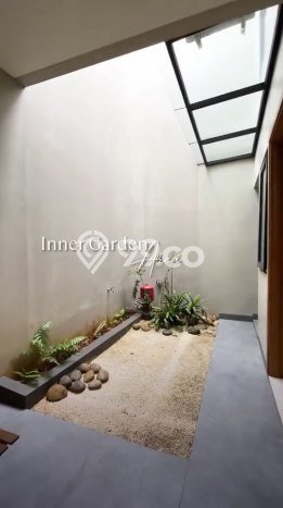 Dijual Rumah Modern 4 KT di CBD, Jakarta Selatan Dijual Rumah Modern 4 KT di CBD, Jakarta Selatan