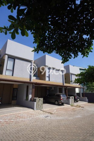 For Sale Rumah 3 Kamar Lokasi Strategis Bagus dan Strategis di Ciputat For Sale Rumah 3 Kamar Lokasi Strategis Bagus dan Strategis di Ciputat