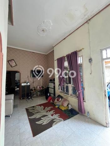 For Sale Rumah 5 Kamar Lokasi Ideal Nyaman dan Strategis di Semarang Barat For Sale Rumah 5 Kamar Lokasi Ideal Nyaman dan Strategis di Semarang Barat