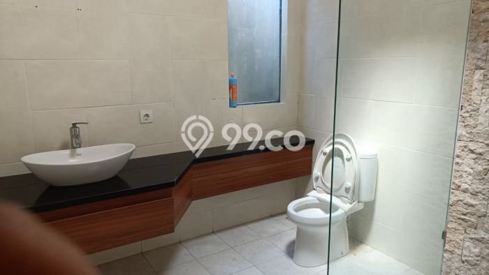 Vila di , Area 0m2m², Dekat ke Pusat Kota Vila di , Area 0m2m², Dekat ke Pusat Kota