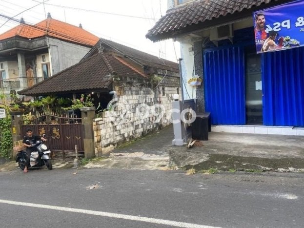 For Sale Hunian Rumah Terawat 3 Kamar di Peguyangan, Denpasar For Sale Hunian Rumah Terawat 3 Kamar di Peguyangan, Denpasar