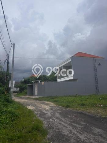 Vila Strategis Kawasan , Luas 150m2m², Area Asri untuk keluarga Vila Strategis Kawasan , Luas 150m2m², Area Asri untuk keluarga