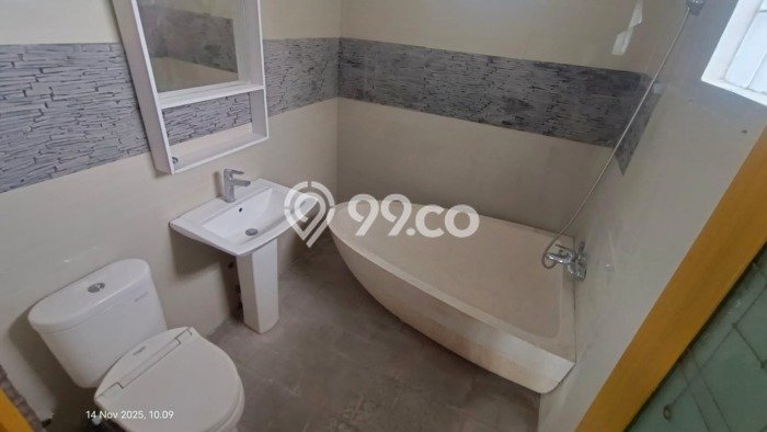 Vila Strategis Kawasan , Luas 0m2m², Kawasan Asri, Available Vila Strategis Kawasan , Luas 0m2m², Kawasan Asri, Available