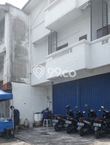 Ruko disewakan lokasi strategis Denpasar Barat Denpasar 120m2 Ruko disewakan lokasi strategis Denpasar Barat Denpasar 120m2