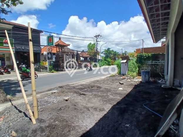 Ruko untuk Disewa di Pusat Badung Luas Bangunan 42m2 Ruko untuk Disewa di Pusat Badung Luas Bangunan 42m2
