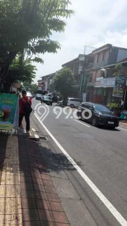 Ruko disewakan lokasi strategis Denpasar Barat Denpasar 120m2 Ruko disewakan lokasi strategis Denpasar Barat Denpasar 120m2