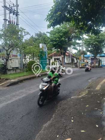 Ruko untuk Disewa di Pusat Denpasar Luas Bangunan 182m2 Ruko untuk Disewa di Pusat Denpasar Luas Bangunan 182m2