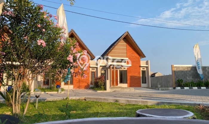 Jual Rumah Murah Meriah Colomadu Punya 2 KT & LT 84m2 Jual Rumah Murah Meriah Colomadu Punya 2 KT & LT 84m2