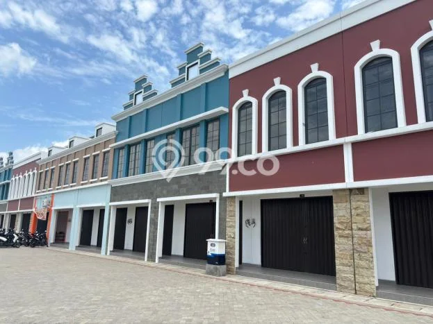 Unit Ruko Dijual di Cipondoh Tangerang Luas Bangunan 123m2 Unit Ruko Dijual di Cipondoh Tangerang Luas Bangunan 123m2