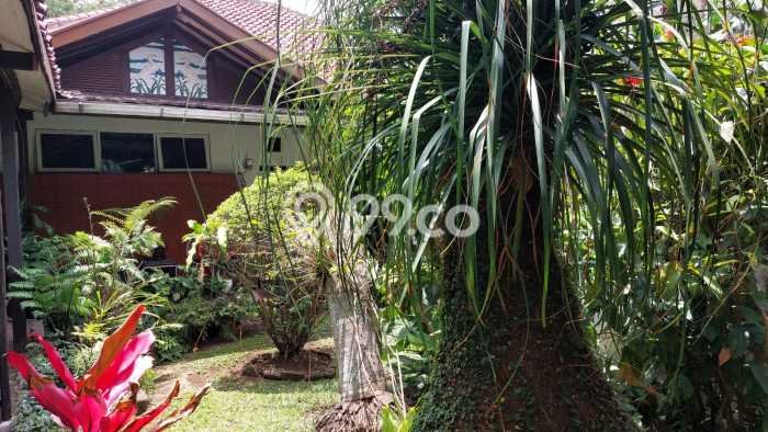 Dijual Rumah Premium dengan Fasilitas Sekitar Lengkap di Coblong, Bandung Dijual Rumah Premium dengan Fasilitas Sekitar Lengkap di Coblong, Bandung