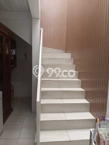 Jual Rumah Bagus Siap Huni LB 144m2 di Karawaci, Tangerang Jual Rumah Bagus Siap Huni LB 144m2 di Karawaci, Tangerang