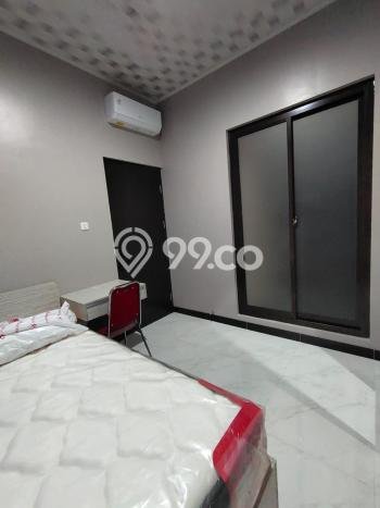 Unit Kost Dijual di Grogol dengan 27 Kamar Area Strategis Unit Kost Dijual di Grogol dengan 27 Kamar Area Strategis