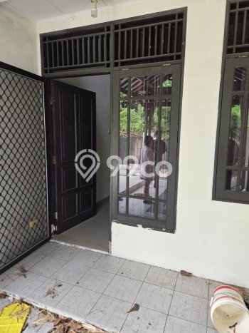 Rumah Modern 2 KT di Banjar Wijaya Tangerang Unfurnished Rumah Modern 2 KT di Banjar Wijaya Tangerang Unfurnished