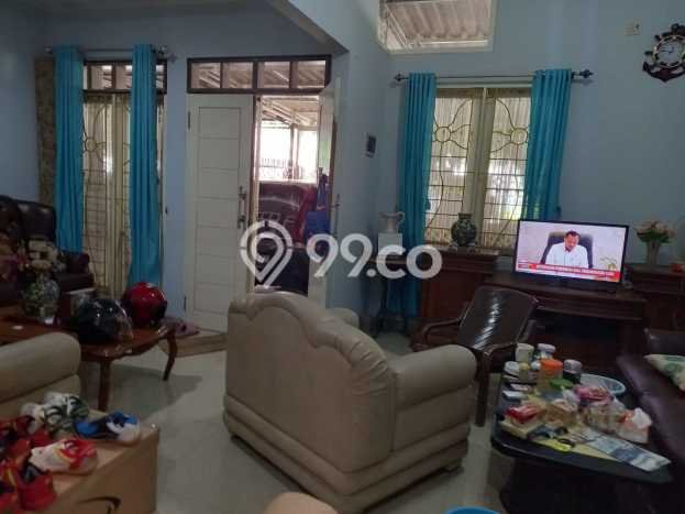 Dijual Rumah Eksklusif 4 KT di Taman Royal, Tangerang Dijual Rumah Eksklusif 4 KT di Taman Royal, Tangerang
