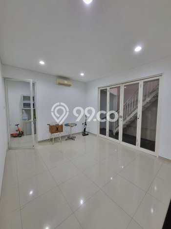 Rumah Modern Minimalis 5 KT Bisa Langsung Pindah di Kenjeran Rumah Modern Minimalis 5 KT Bisa Langsung Pindah di Kenjeran