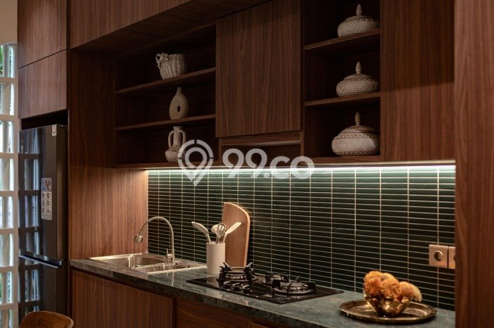 Bisnis Menjanjikan! Vila Kawasan , Dimensi 100m2m², Posisi Strategis Bisnis Menjanjikan! Vila Kawasan , Dimensi 100m2m², Posisi Strategis