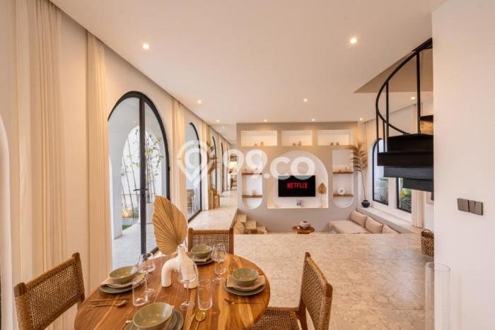 FOR SALE! Vila di , Luas 120m2m², Posisi Strategis FOR SALE! Vila di , Luas 120m2m², Posisi Strategis