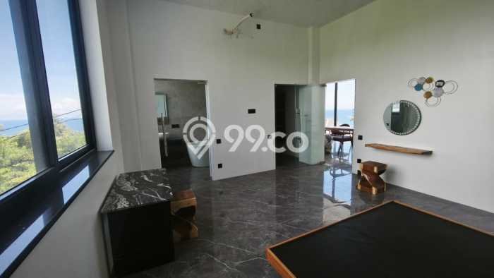 FOR SALE! Vila Kawasan , Area 270m2m², Lokasi Strategis FOR SALE! Vila Kawasan , Area 270m2m², Lokasi Strategis