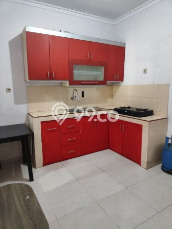 Lokasi terbaik! Rumah siap pakai disewakan di Cakung LB 180m2 Lokasi terbaik! Rumah siap pakai disewakan di Cakung LB 180m2