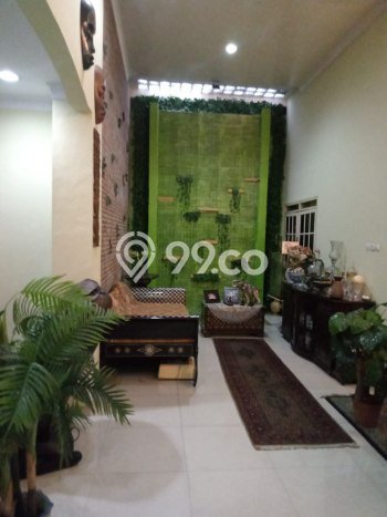 Jual Rumah Mewah Megah Dengan View Eksklusif di Pulogebang, Jakarta Timur Jual Rumah Mewah Megah Dengan View Eksklusif di Pulogebang, Jakarta Timur