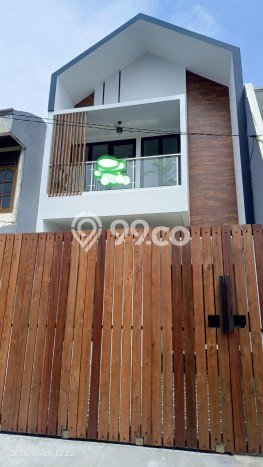 Rumah Modern Cantik 4 KT Bisa Langsung Pindah di Duren Sawit Rumah Modern Cantik 4 KT Bisa Langsung Pindah di Duren Sawit