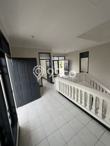 Jarang Ada! Rumah Sewa 5 Kamar Nyaman Siap Huni Pondok Kelapa Jarang Ada! Rumah Sewa 5 Kamar Nyaman Siap Huni Pondok Kelapa
