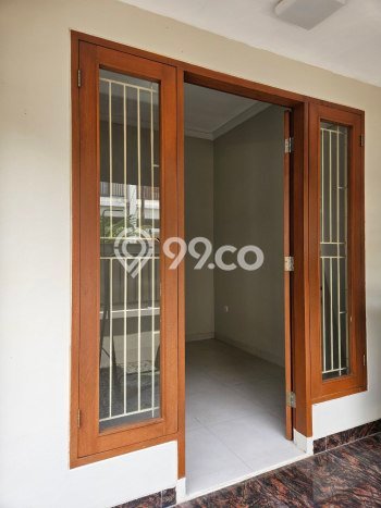 Disewakan Rumah Murah di Cipinang Jakarta Timur Punya 4 KT Disewakan Rumah Murah di Cipinang Jakarta Timur Punya 4 KT