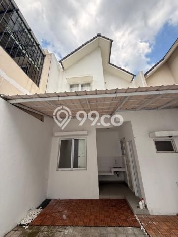 Rumah sewa siap huni 4 KT di Jakarta Garden City, Jakarta Timur Rumah sewa siap huni 4 KT di Jakarta Garden City, Jakarta Timur